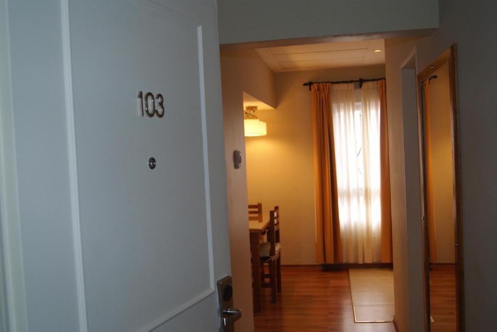 Patagonia Suites Trelew Exterior photo